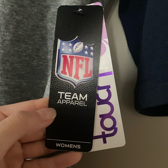 Women’s Houston Texans Top - Picture 6 of 7